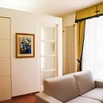 Casa Del Grillo